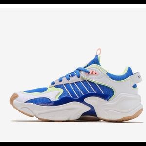 New adidas Magmur Runner W